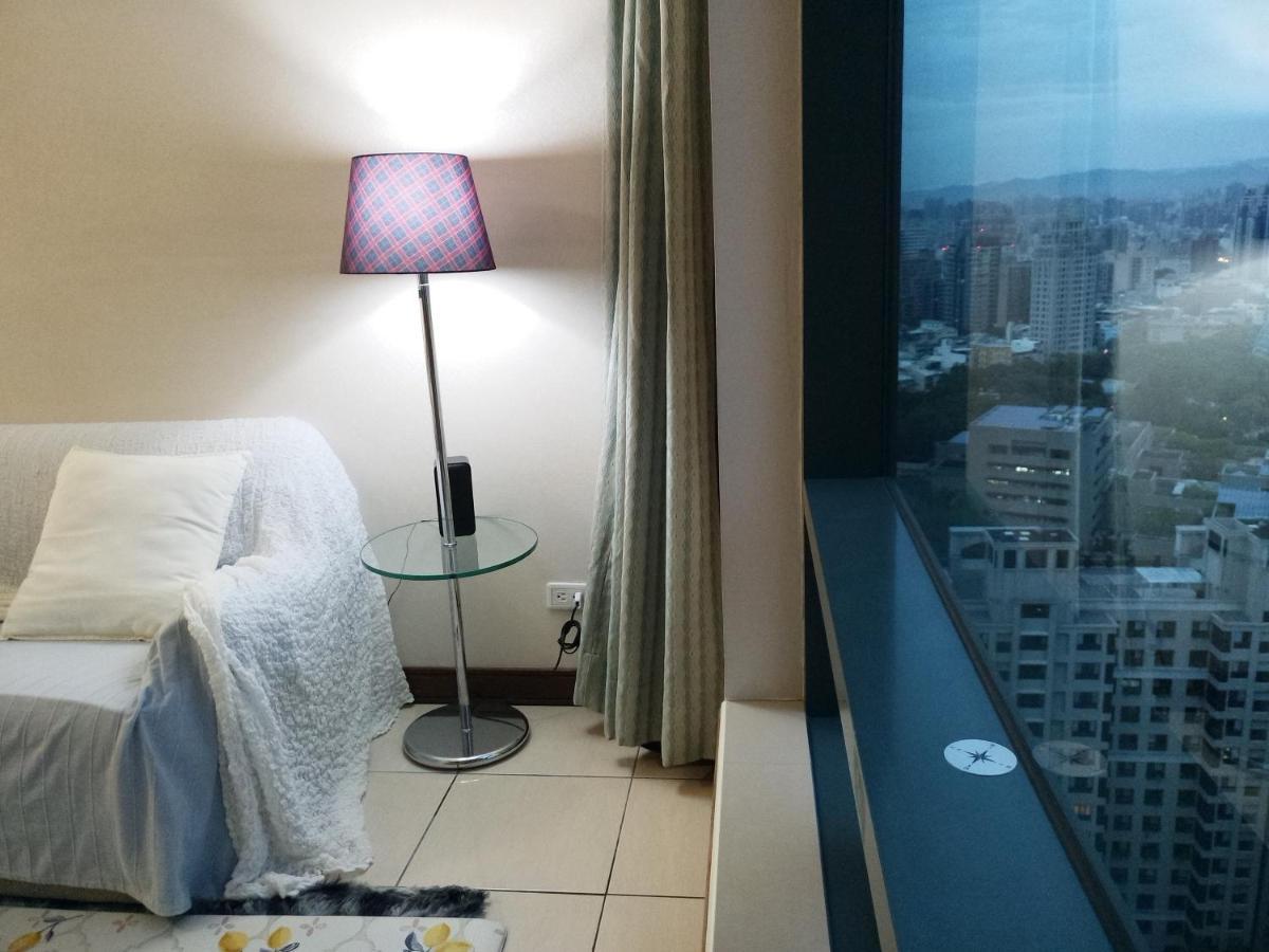 Niwill Homestay Taizhong Zewnętrze zdjęcie